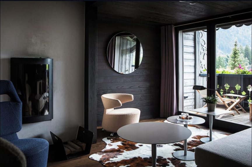 Hotel con jacuzzi en Orera